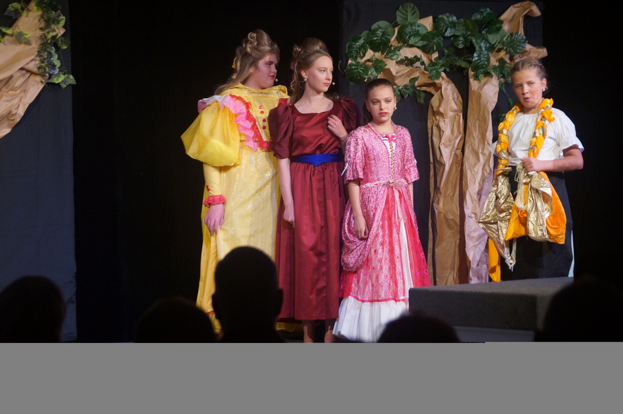 Into the woods 19